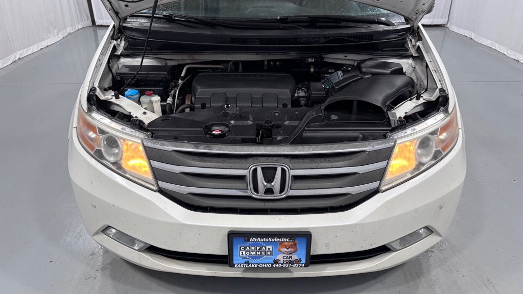 Used 2013 Honda Odyssey Touring image 29