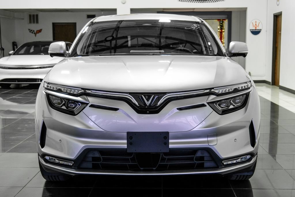 Used 2023 VinFast VF 8 Eco AWD/4WD image 5