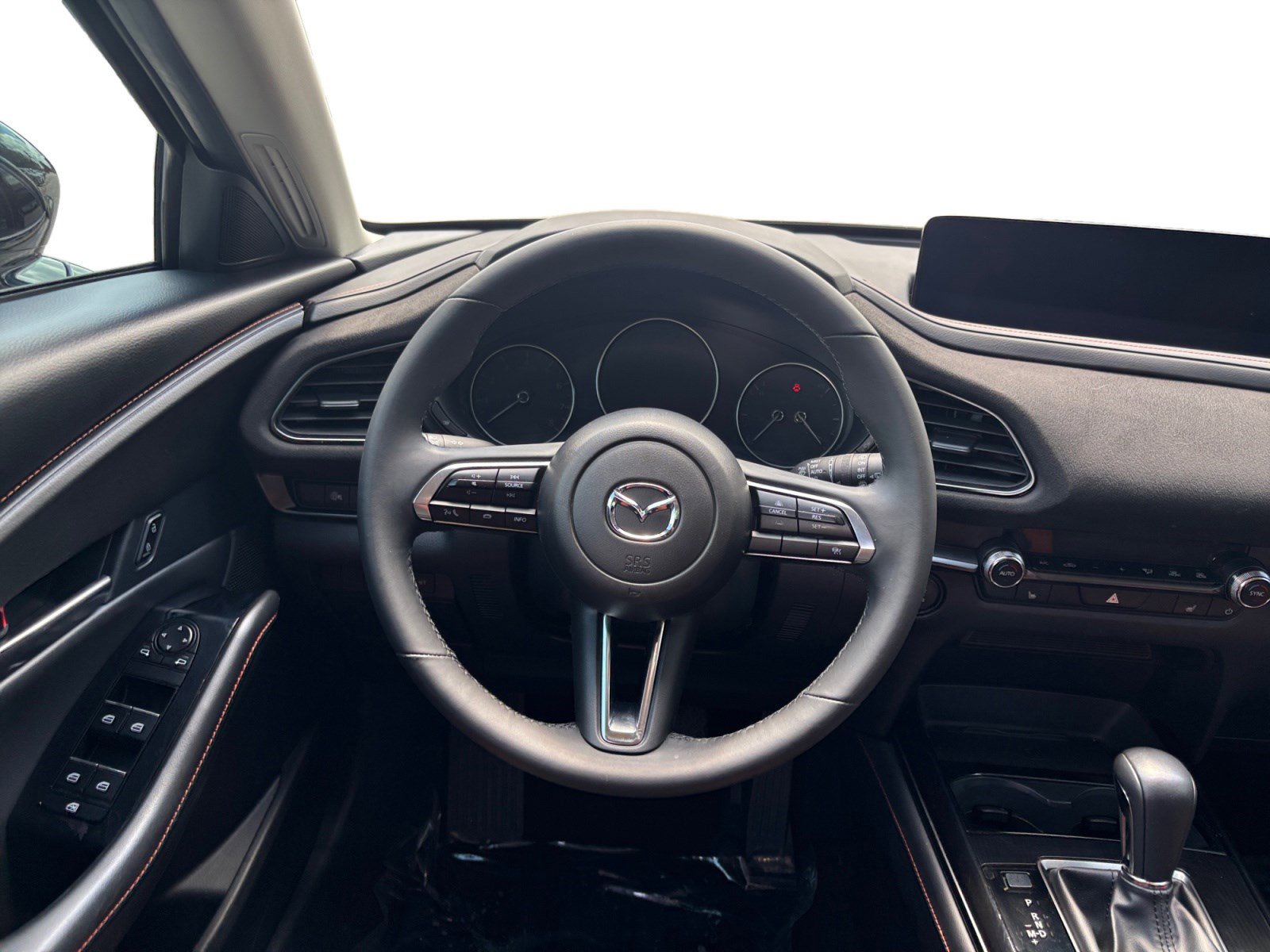 Used 2024 MAZDA CX-30 Carbon image 12