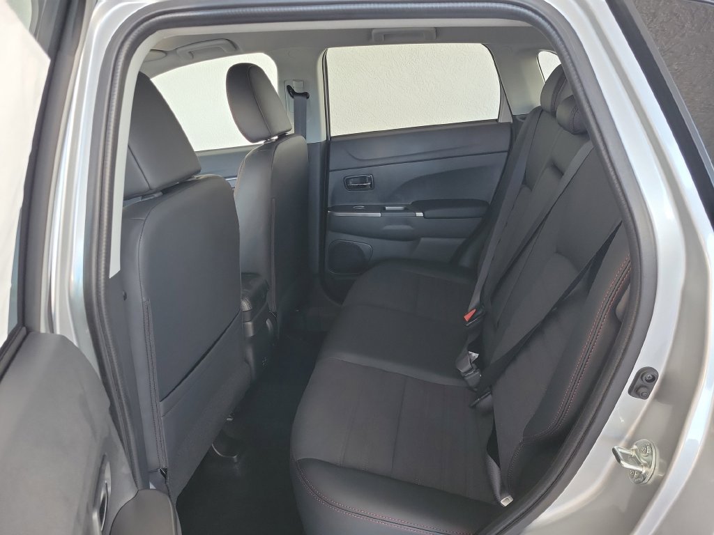 New 2025 Mitsubishi Outlander Sport SE AWD/4WD image 13