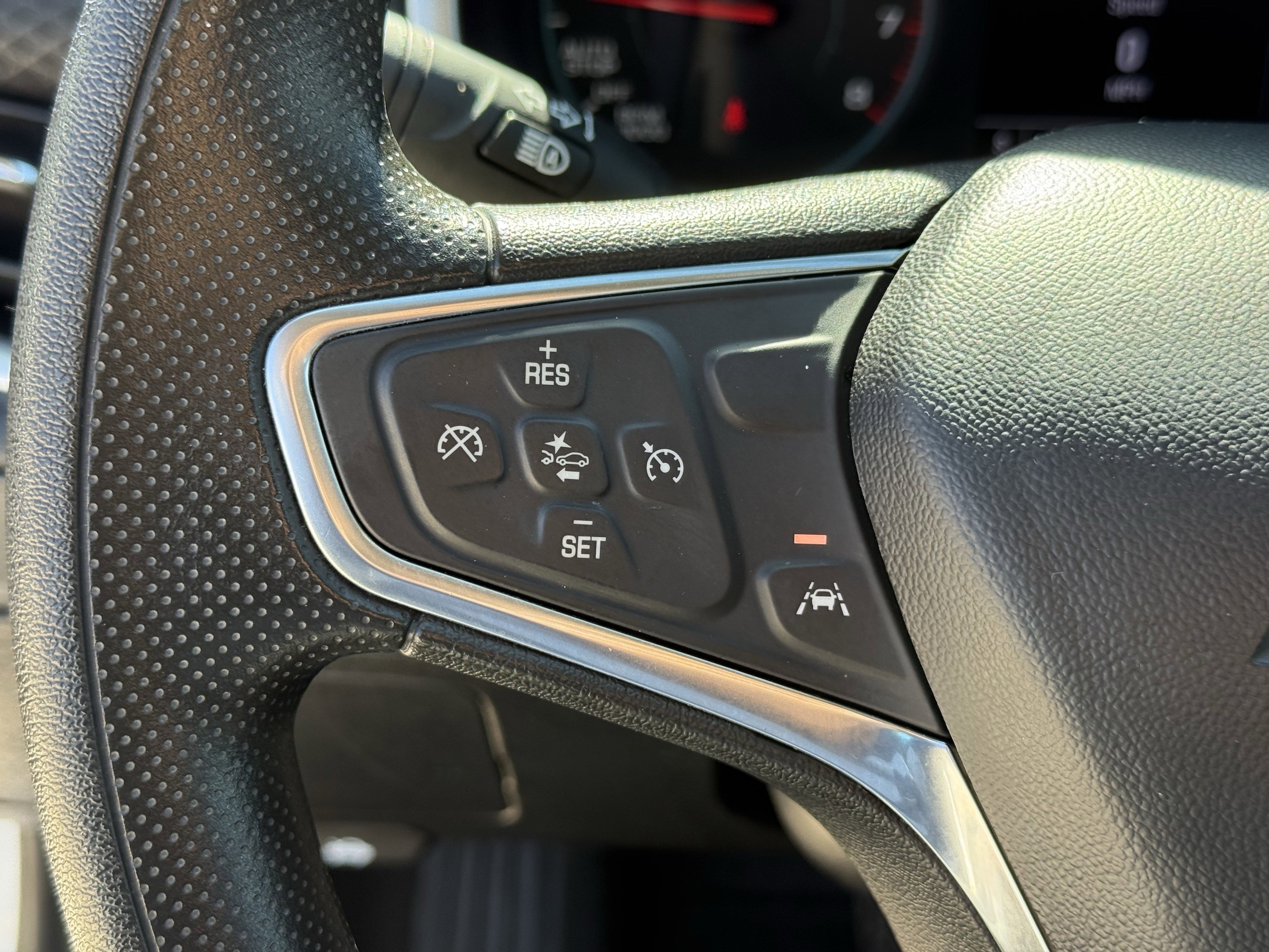 Used 2024 Chevrolet Malibu LT image 16