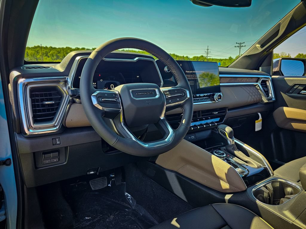New 2026 GMC Canyon Denali AWD/4WD image 15