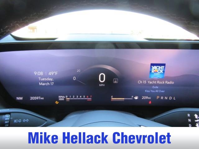 Used 2025 Buick Enclave Preferred FWD image 7