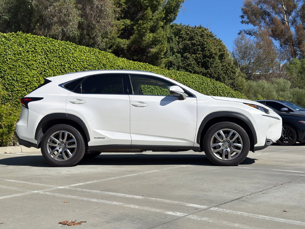 Used 2016 Lexus NX 300h AWD w/ Premium Package image 7