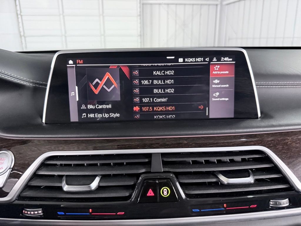 Used 2022 BMW 750Li xDrive AWD/4WD image 38