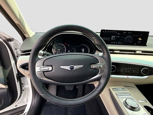 Used 2024 Genesis GV70 2.5T w/ Select Package image 11