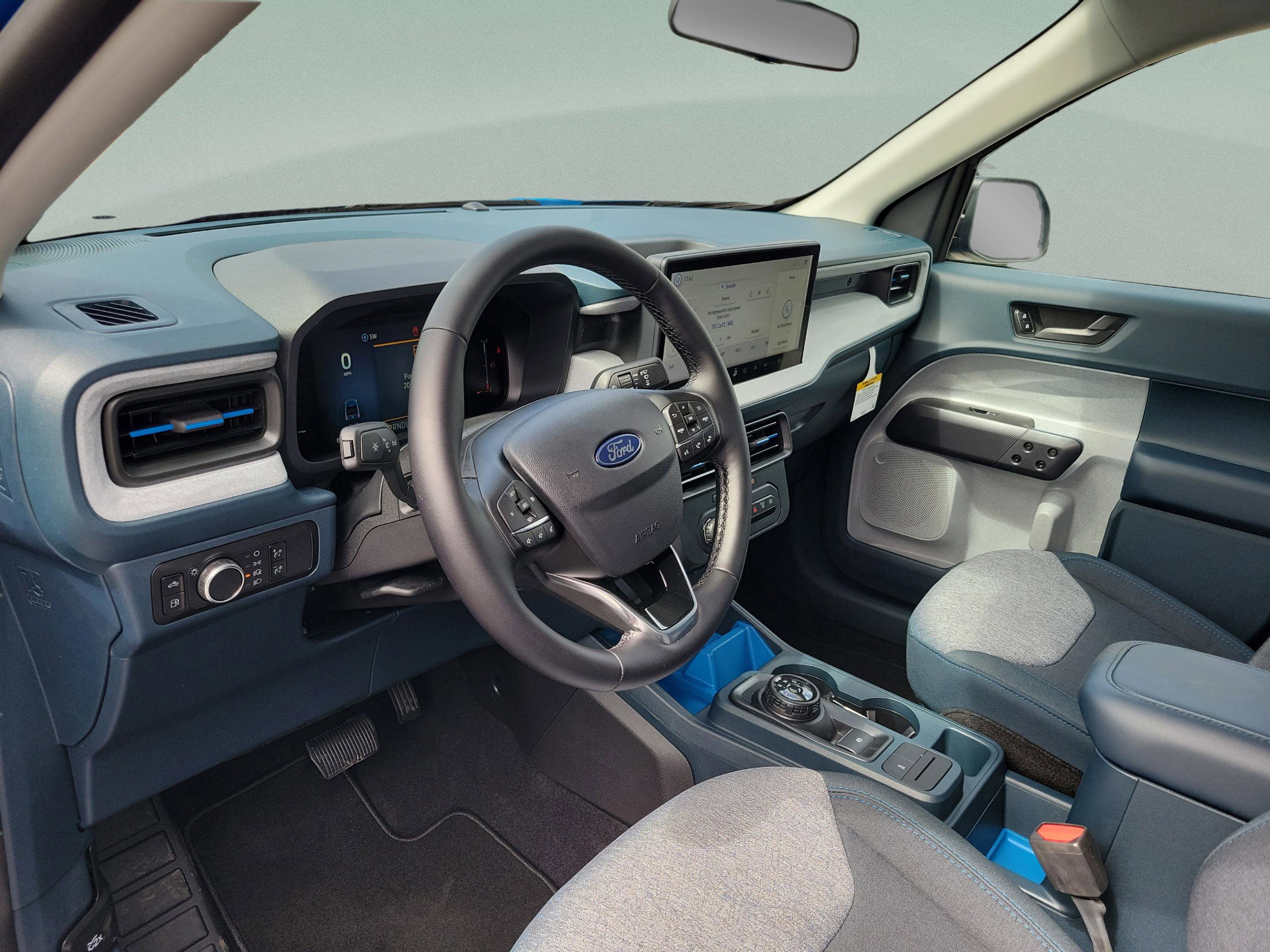 New 2026 Ford Maverick XLT w/ XLT Luxury Package image 13