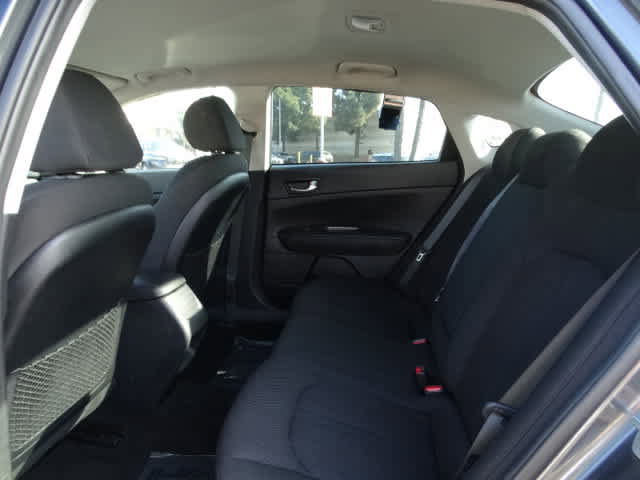 Used 2020 Kia Optima LX image 20