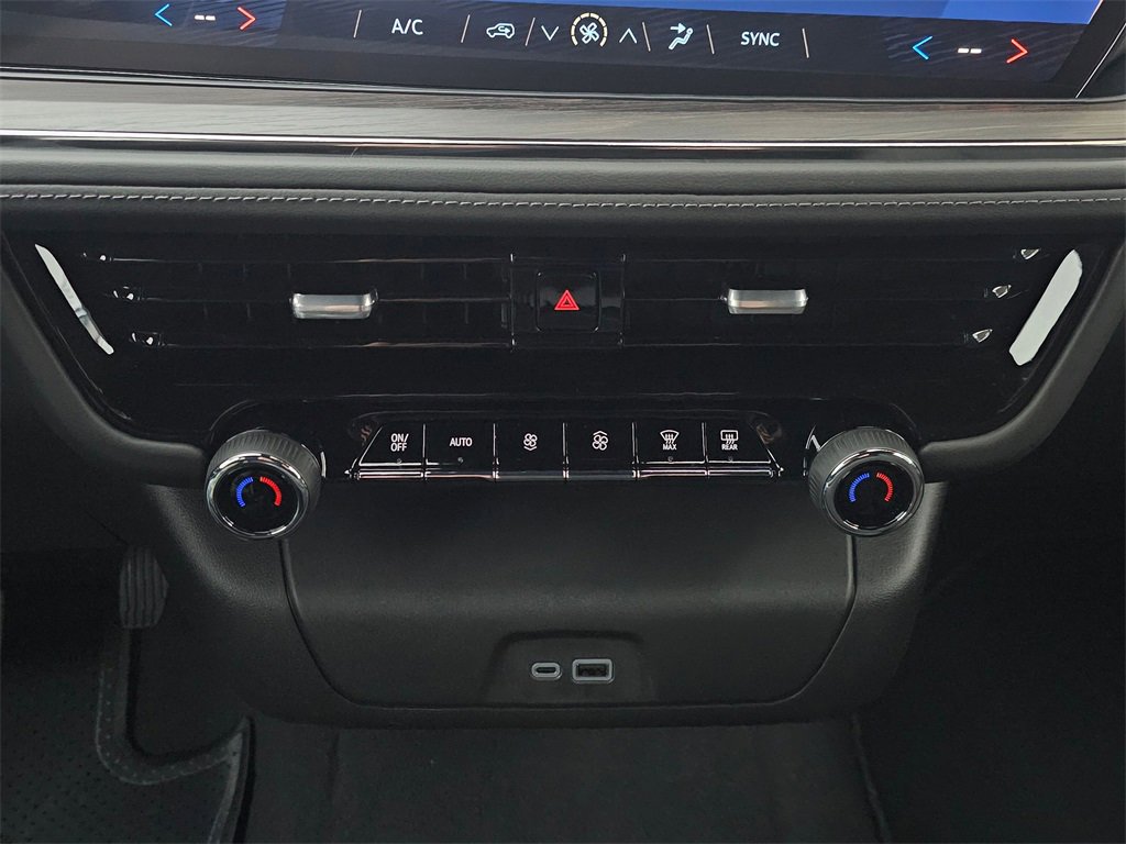 New 2026 Chevrolet Suburban LS image 31