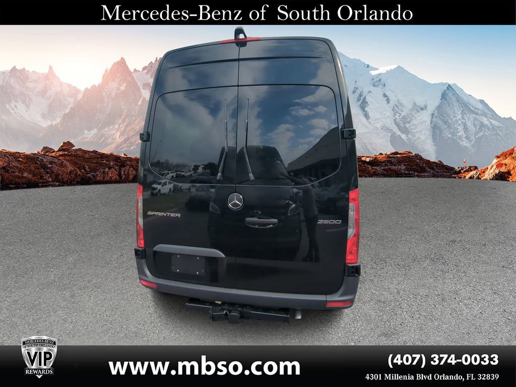 Used 2025 Mercedes-Benz Sprinter 2500 image 15