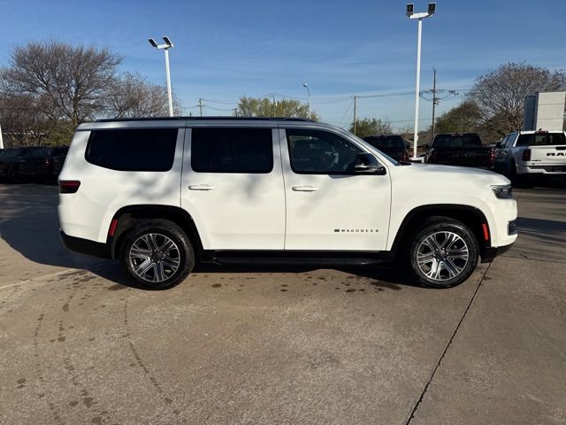 Certified 2024 Jeep Wagoneer Series II w/ Flexible Seating Group image 4