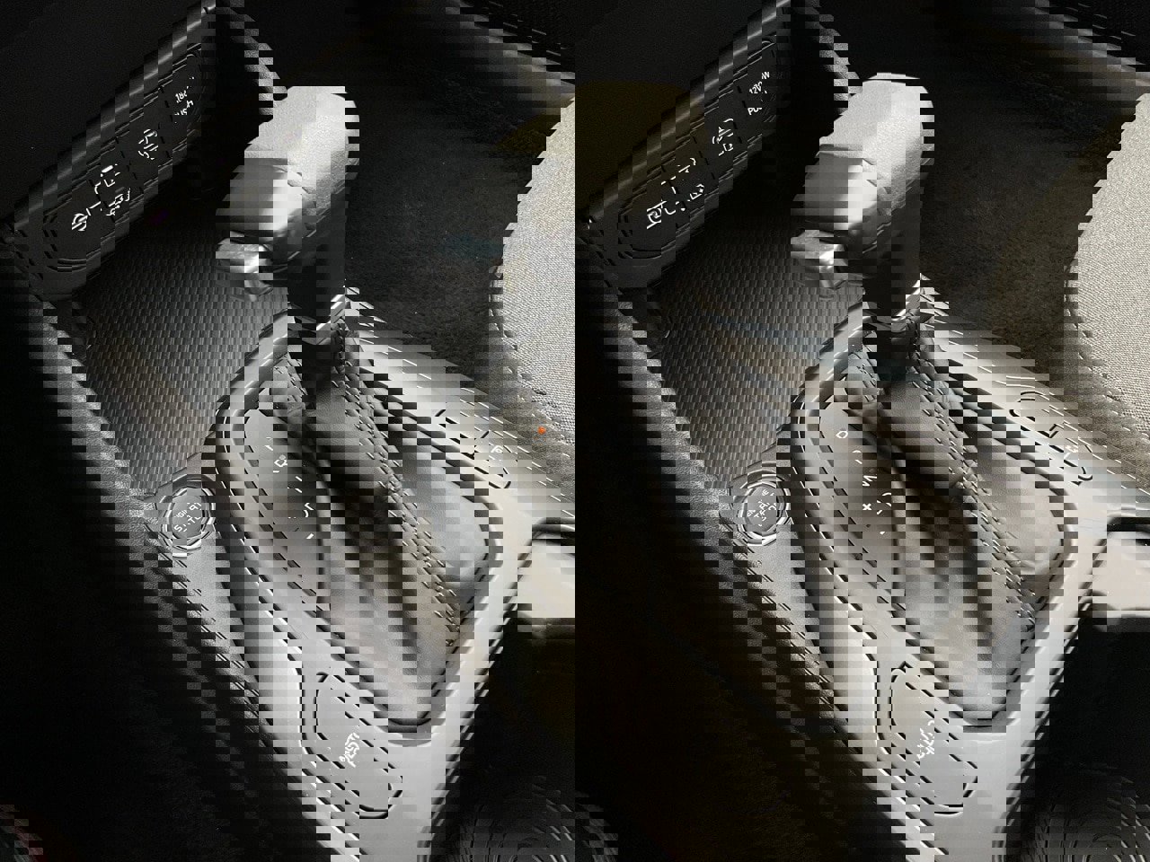 Used 2025 Kia K4 LXS image 35