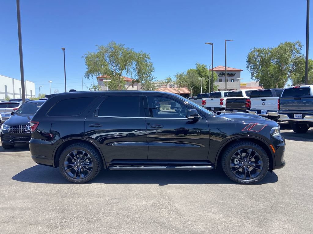 Used 2022 Dodge Durango R/T w/ Blacktop Package AWD/4WD image 2