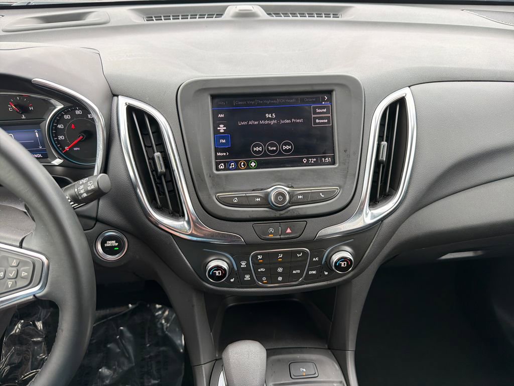 Used 2023 Chevrolet Equinox LT image 17