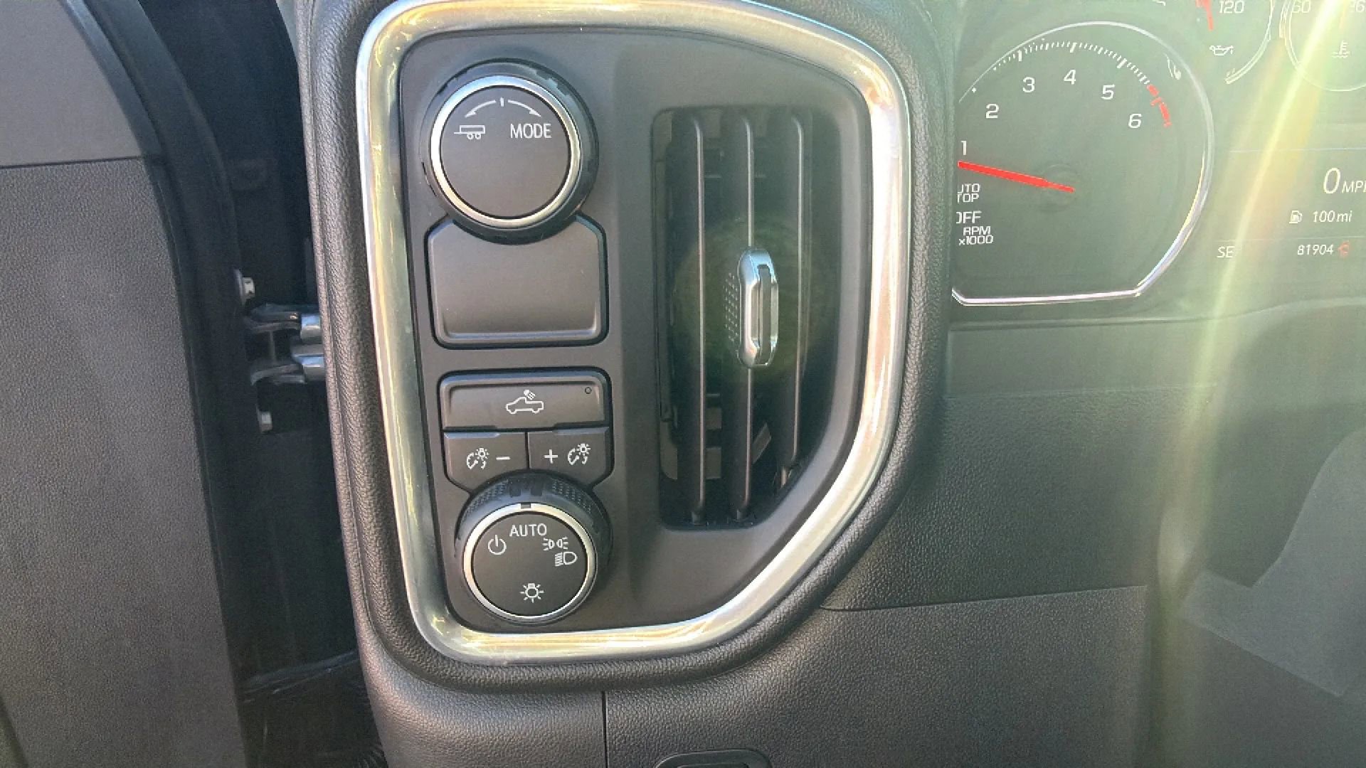 Used 2020 Chevrolet Silverado 1500 LT w/ All-Star Edition image 12