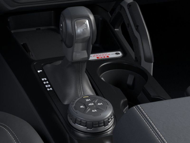 New 2026 Ford Bronco Outer Banks w/ Sasquatch Package image 17