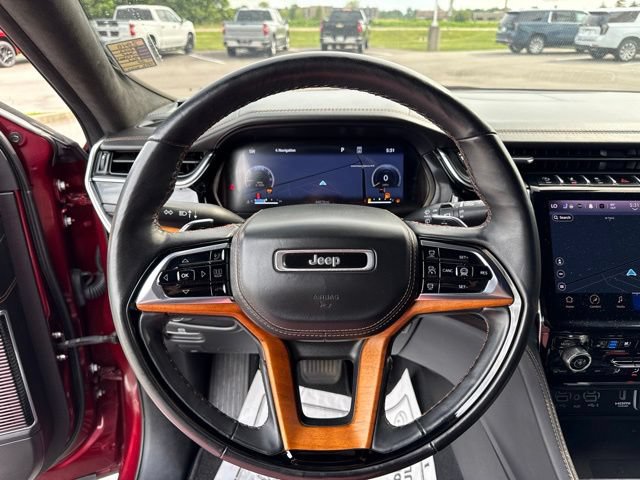 Used 2023 Jeep Grand Cherokee L Summit AWD/4WD image 22
