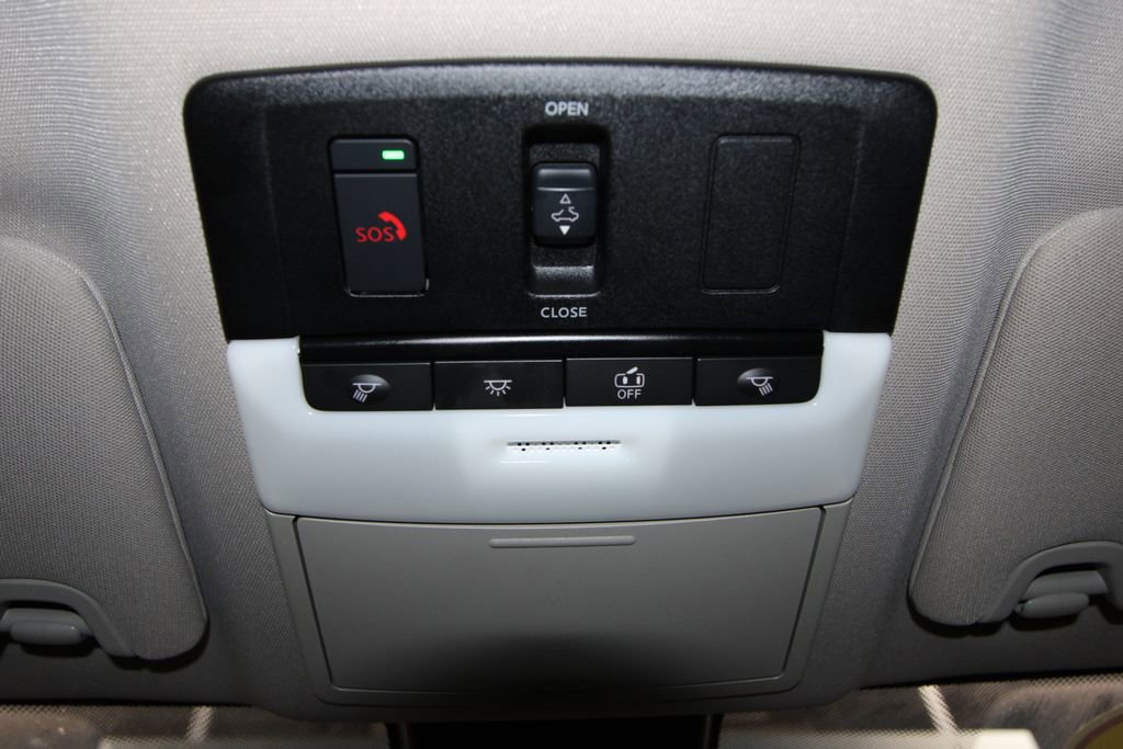 Used 2023 Nissan Altima 2.5 SR w/ SR Premium Package image 18