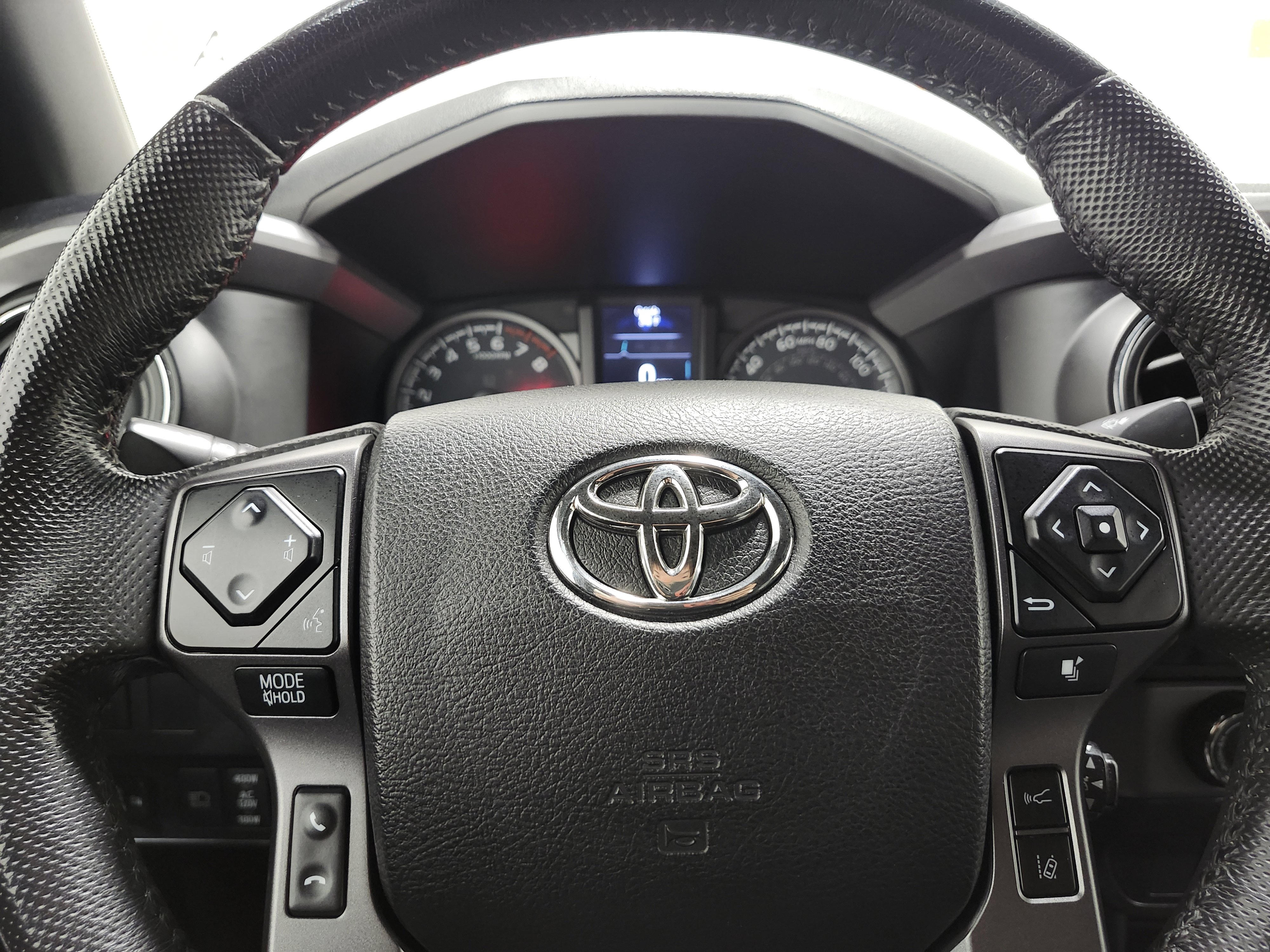 Used 2021 Toyota Tacoma TRD Sport image 27