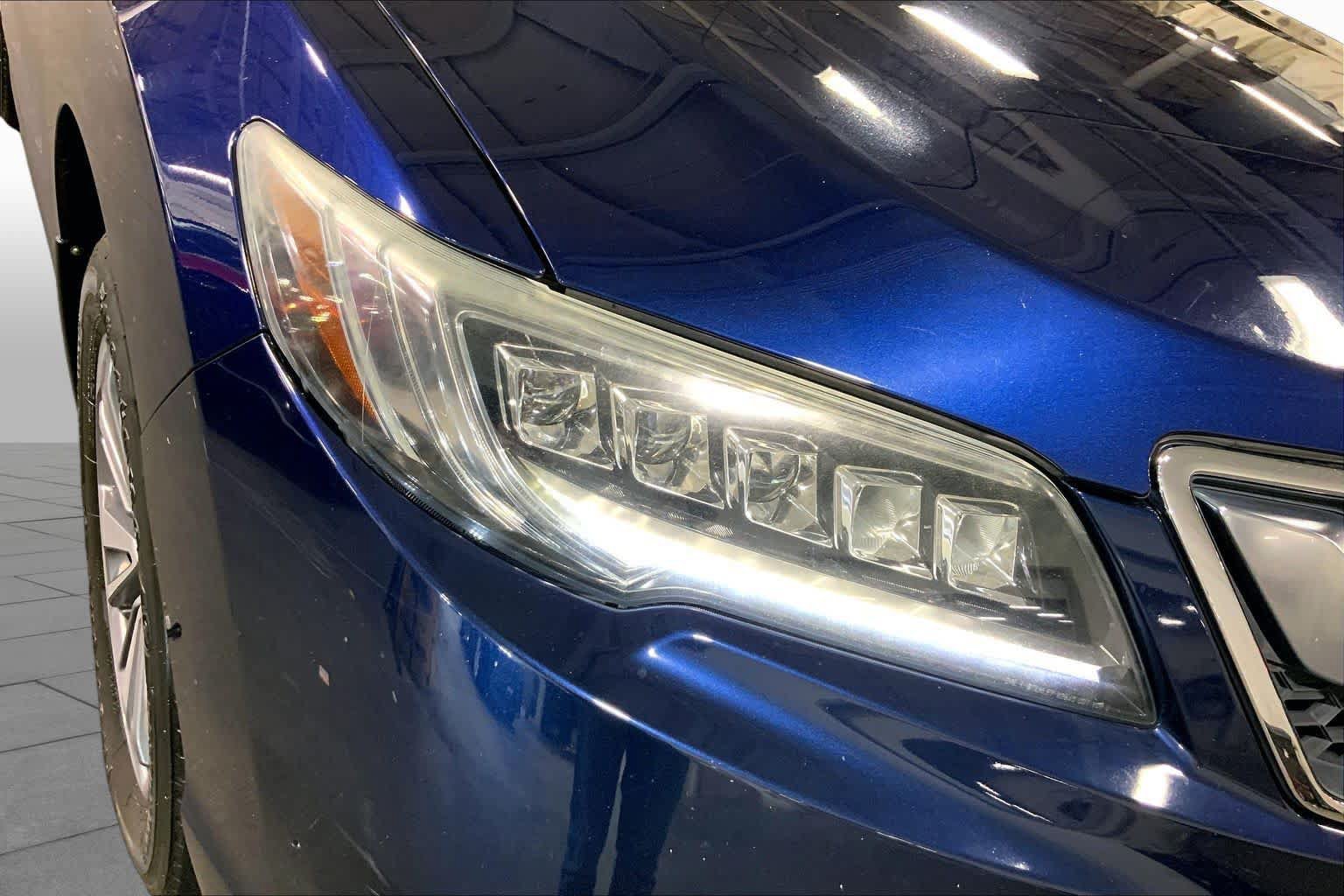 Used 2017 Acura RDX w/ Advance Package AWD/4WD image 28