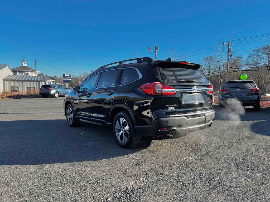 Used 2022 Subaru Ascent Premium w/ Convenience Package image 5