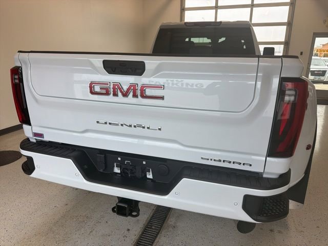 New 2026 GMC Sierra 3500 Denali w/ Technology Package image 16
