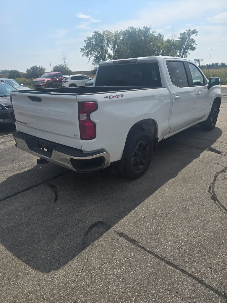 Used 2020 Chevrolet Silverado 1500 LT w/ Fleet Comfort Package AWD/4WD image 3