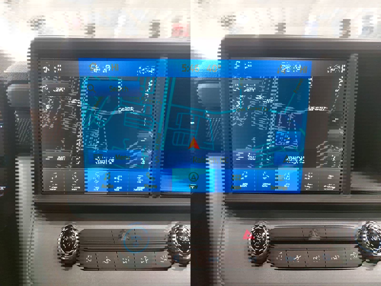 Used 2024 Ford Maverick Lariat image 25