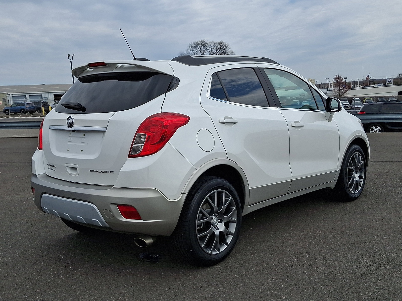 Used 2016 Buick Encore Sport Touring image 6