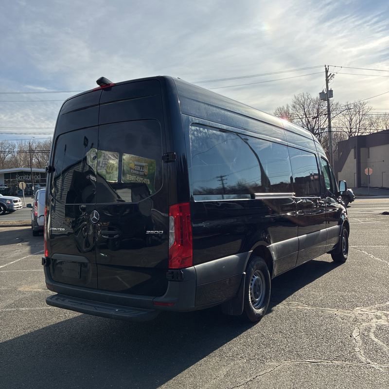 Used 2020 Mercedes-Benz Sprinter 2500 image 4