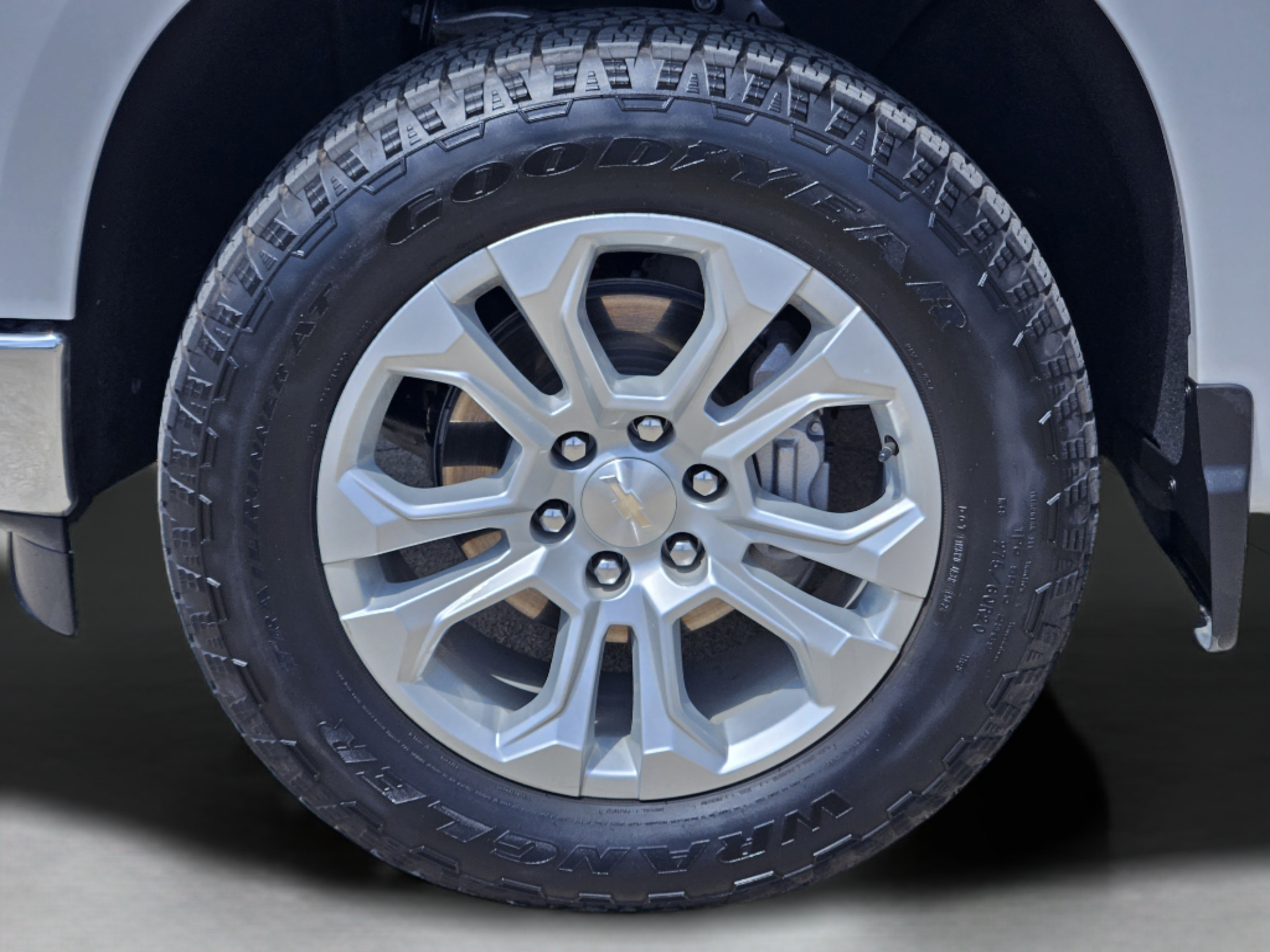 Used 2025 Chevrolet Silverado 1500 LTZ w/ LTZ Premium Texas Edition AWD/4WD image 13