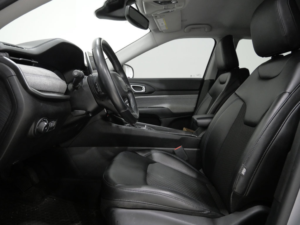 Used 2022 Jeep Compass Latitude w/ Convenience Group AWD/4WD image 12