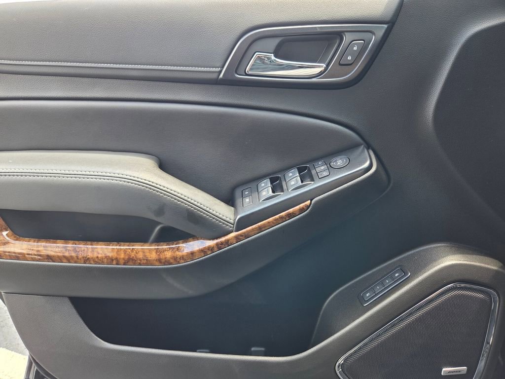 Certified 2020 Chevrolet Suburban Premier RWD image 21