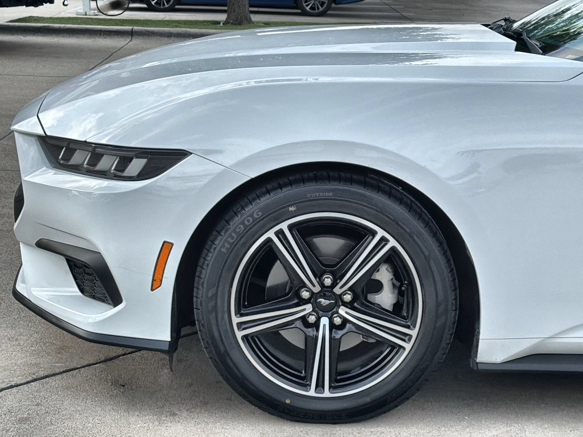Certified 2024 Ford Mustang Coupe RWD image 10