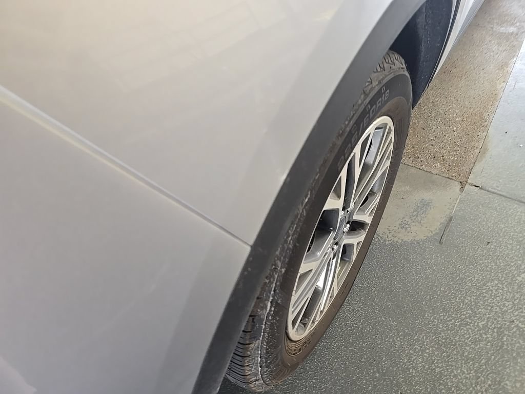 Used 2020 Ford Escape SEL AWD/4WD image 5