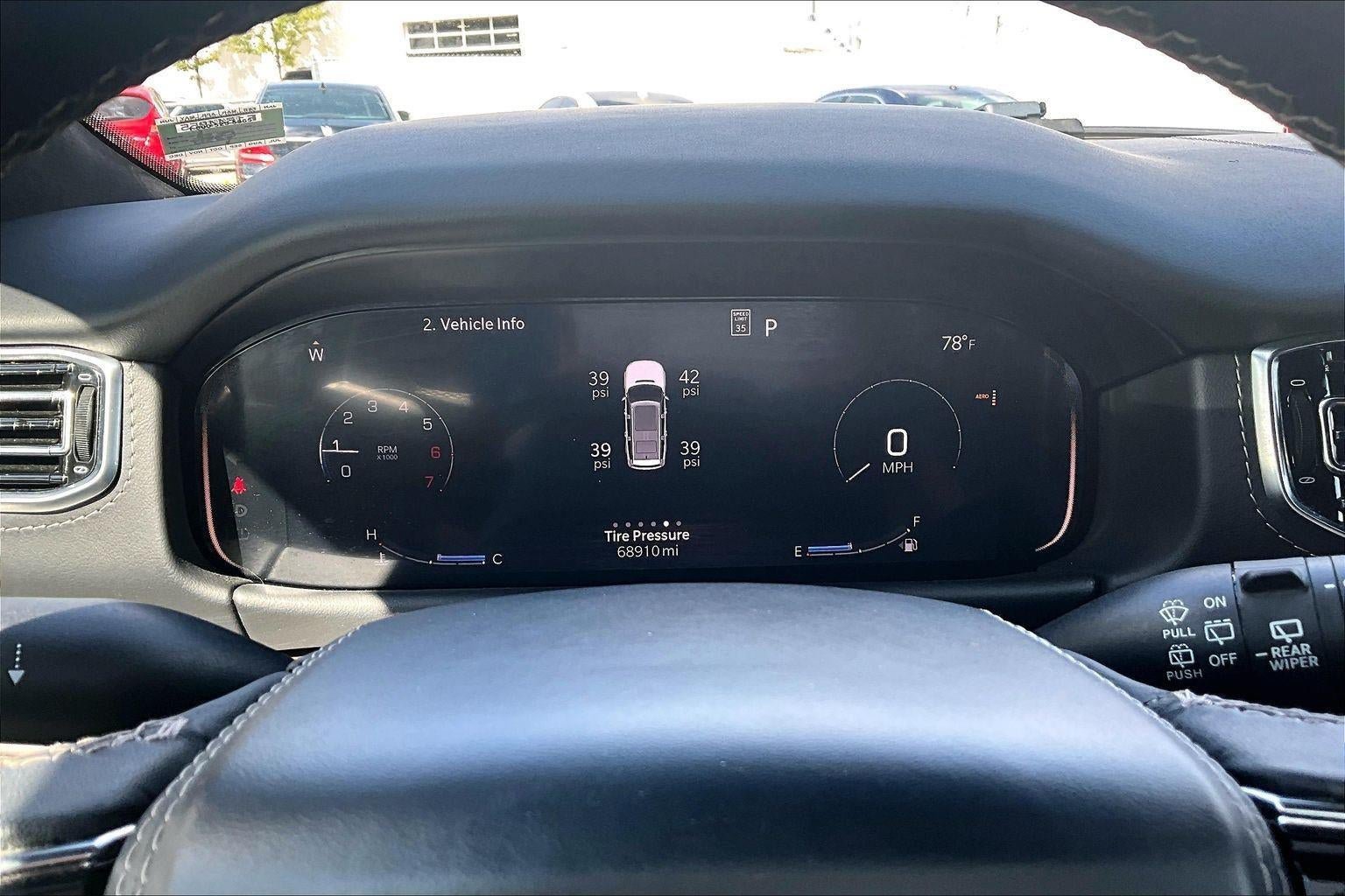 Used 2023 Jeep Grand Wagoneer L Series II AWD/4WD image 19