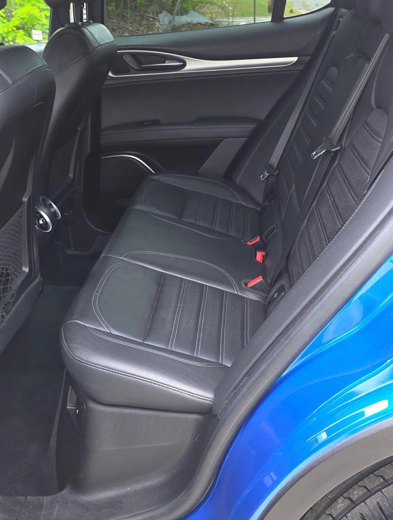 Used 2018 Alfa Romeo Stelvio Ti Sport AWD/4WD image 10