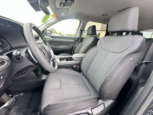 Used 2023 Hyundai Palisade SE image 11