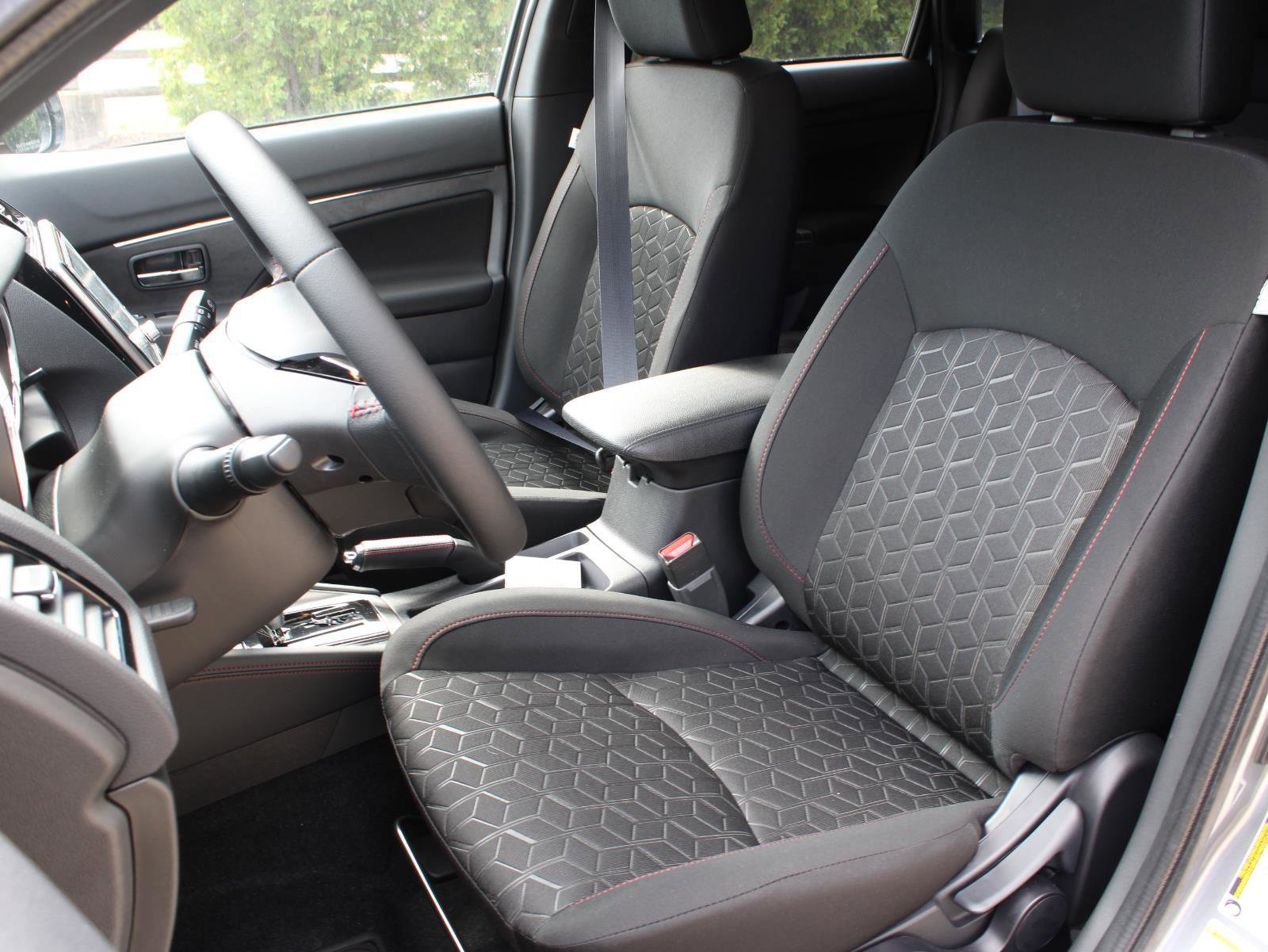 New 2025 Mitsubishi Outlander Sport AWD image 18