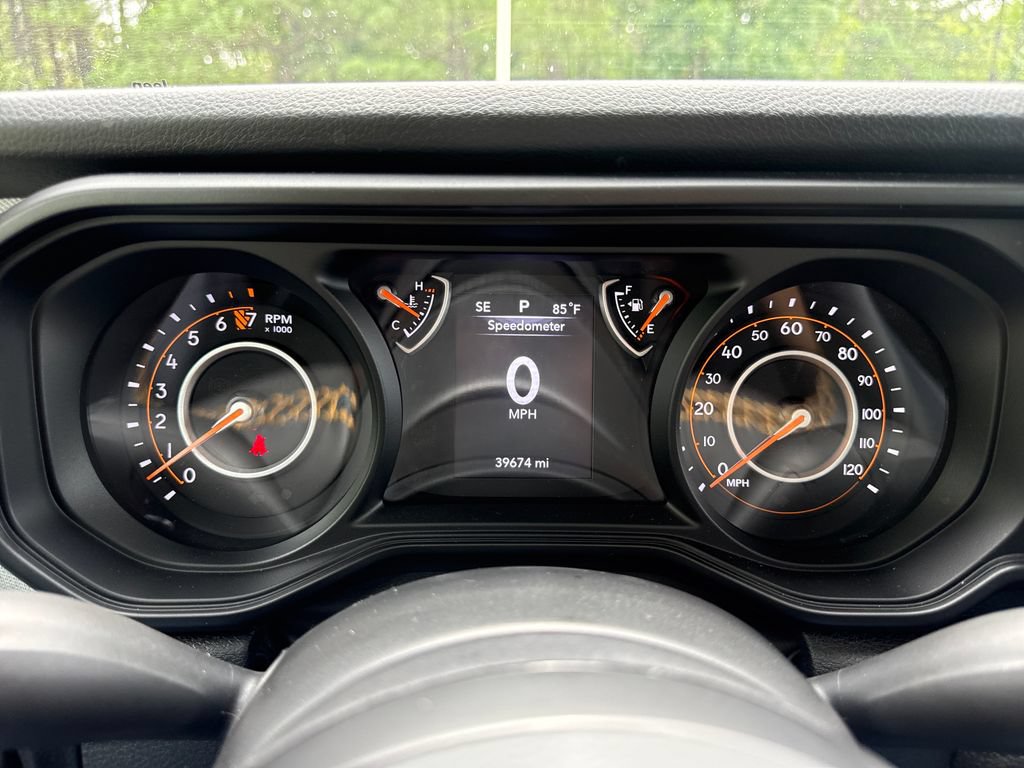Used 2024 Jeep Gladiator Sport AWD/4WD image 21