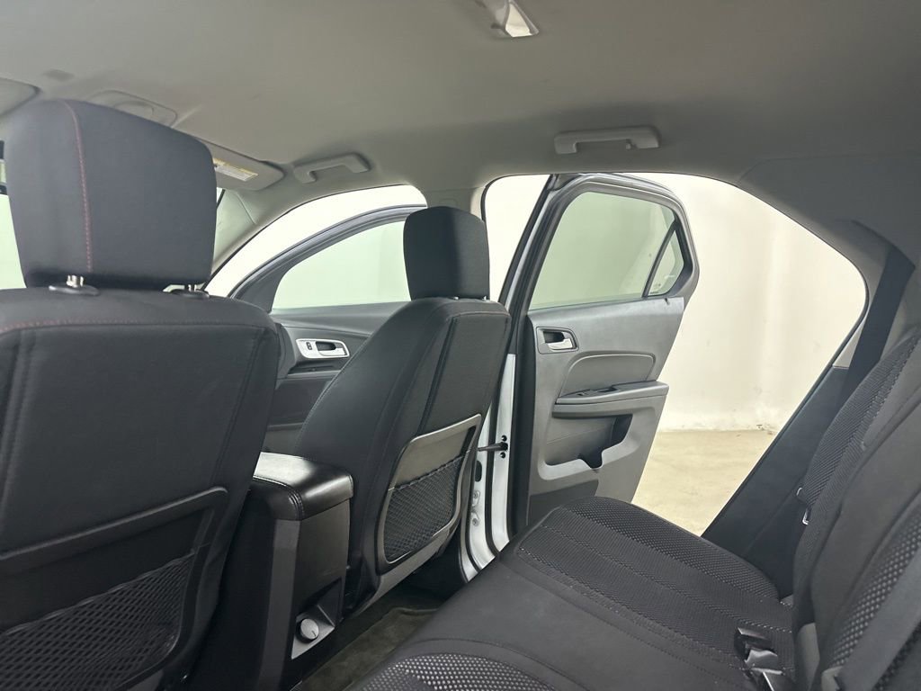 Used 2017 Chevrolet Equinox LT w/ Convenience Package image 26