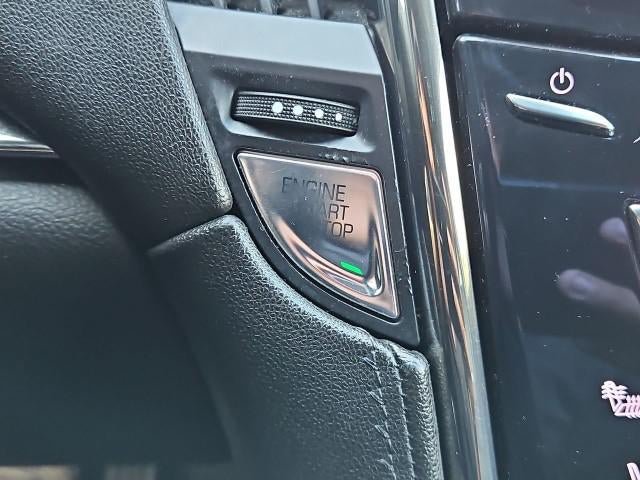 Used 2015 Cadillac ATS Luxury w/ Sun And Sound Package RWD image 17