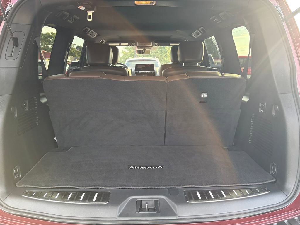 Used 2024 Nissan Armada Platinum w/ Captain's Chairs Package image 35