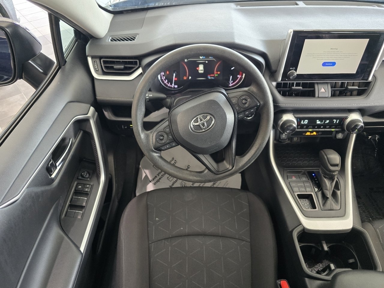 Used 2024 Toyota RAV4 XLE AWD/4WD image 22