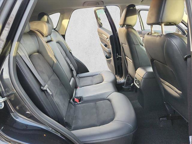 Used 2017 MAZDA CX-5 Touring w/ Preferred Equipment Package image 17