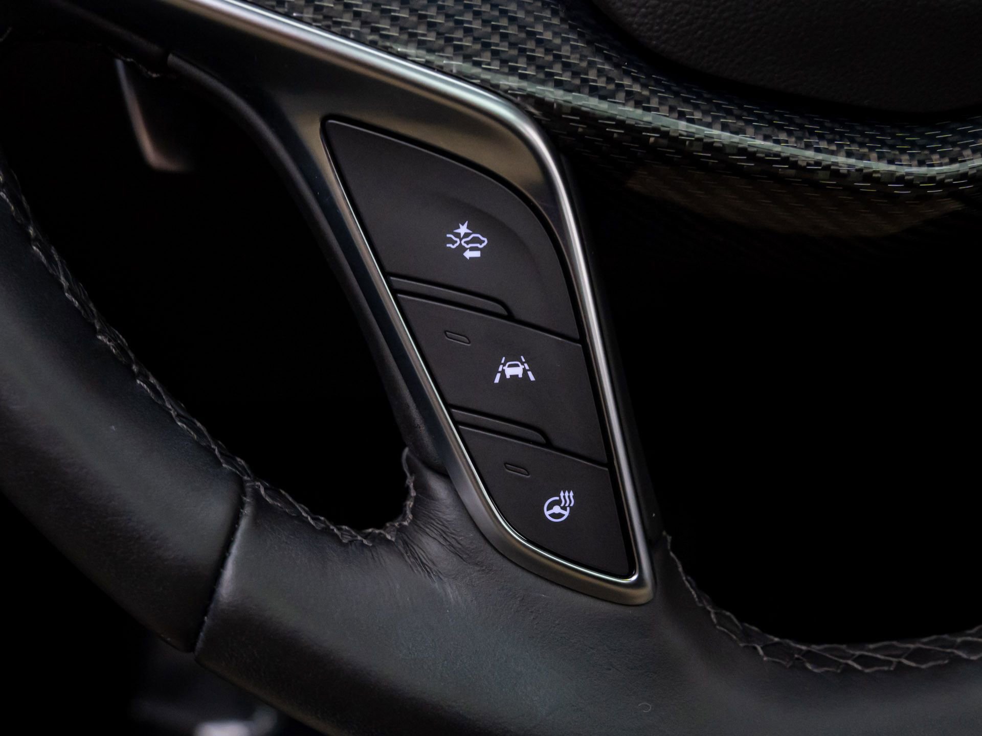 Certified 2022 Cadillac XT5 Sportv w/ LPO, Floor Liner Package image 25