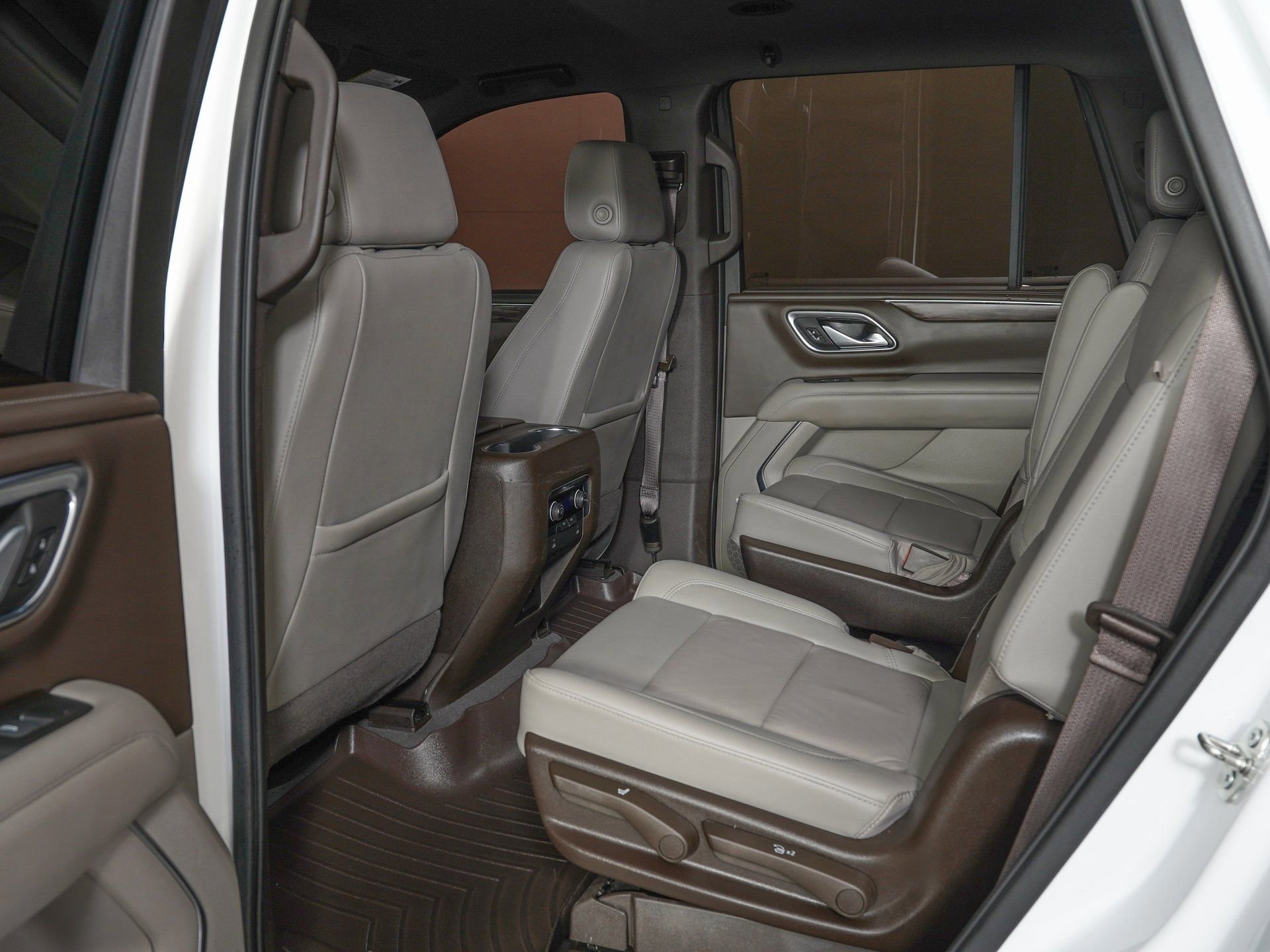 Used 2022 Chevrolet Tahoe LT image 14