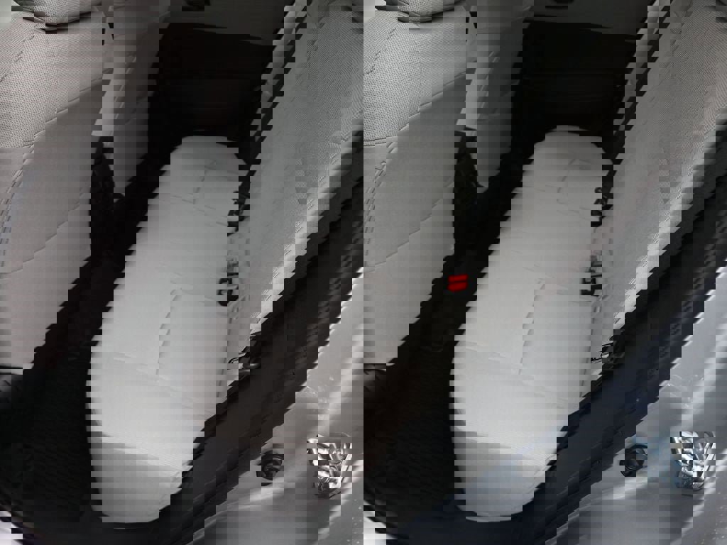 New 2026 Toyota Corolla Cross L image 10