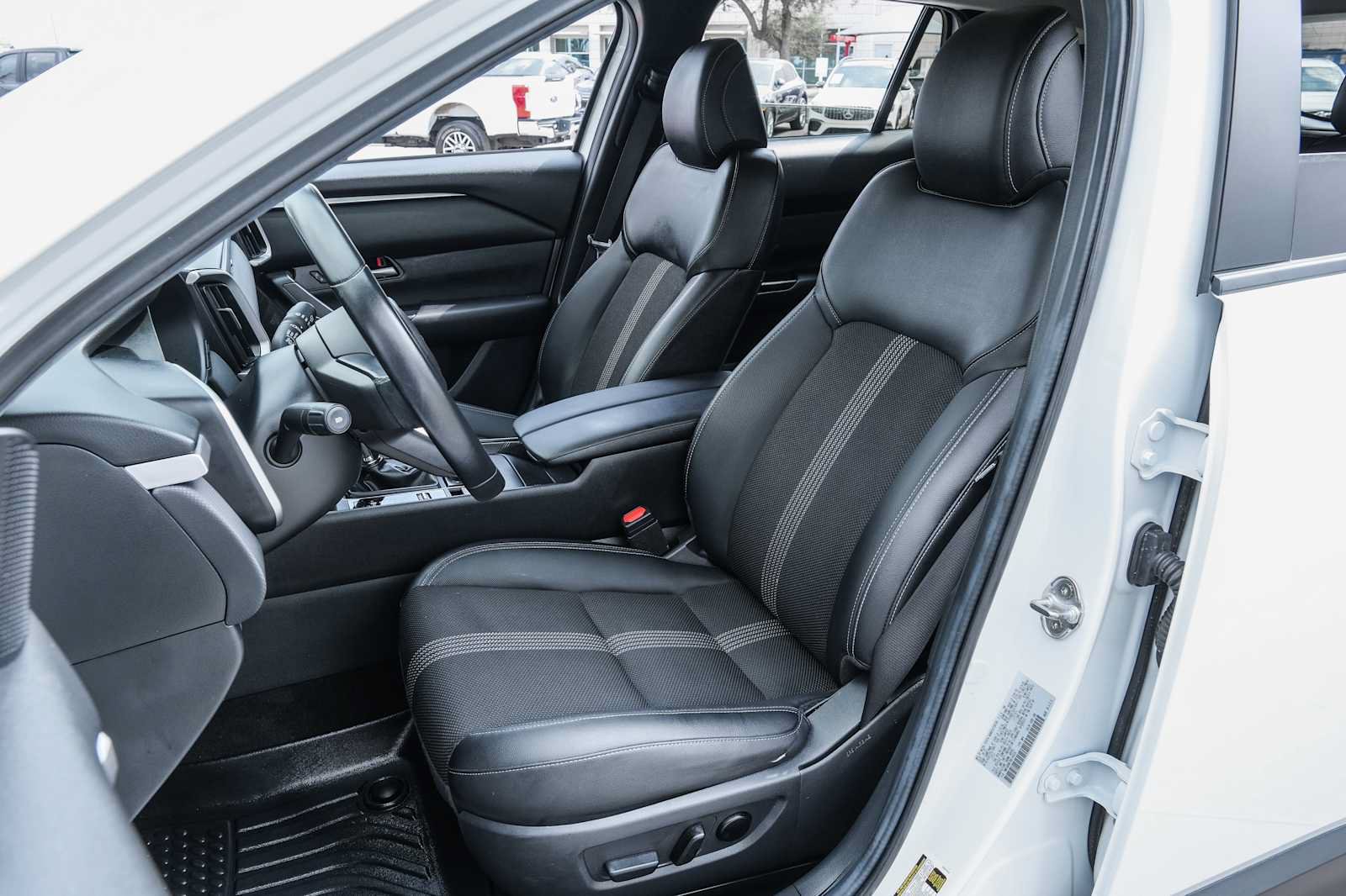 Used 2024 MAZDA CX-50 AWD 2.5 S w/ Cargo Package image 29