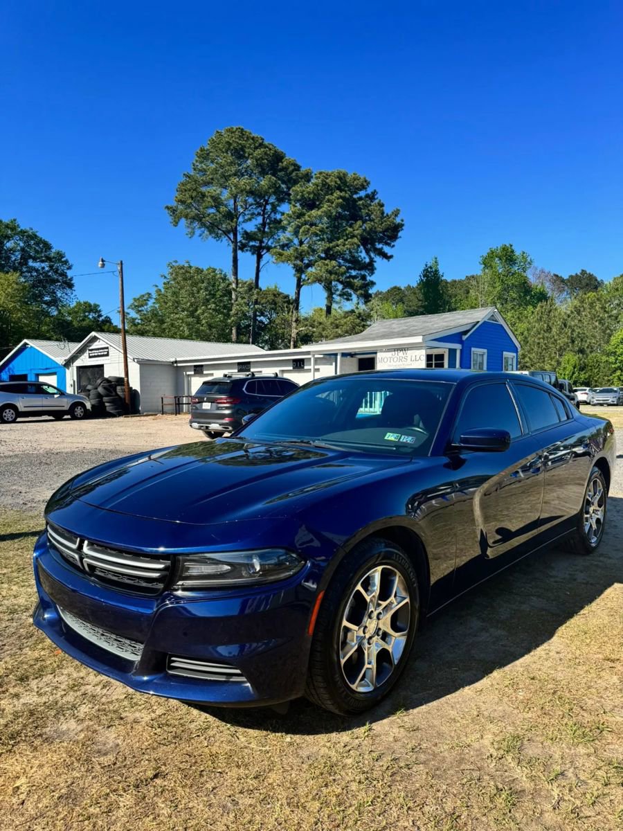 Used 2015 Dodge Charger SE w/ Popular Equipment Group image 4